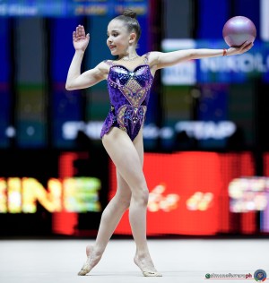 sr q nikolova stiliana bul ph simone ferraro sfa06004 copia